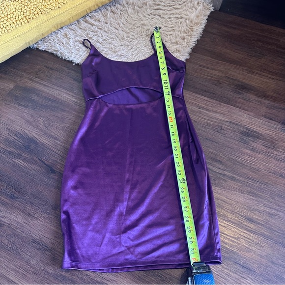 WINDSOR Purple Satin Mini Dress Size M - Picture 5 of 9
